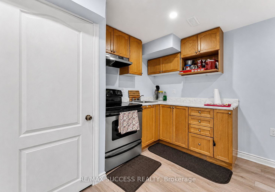 81-lambert-crescent-brantford-ontario-x13528076