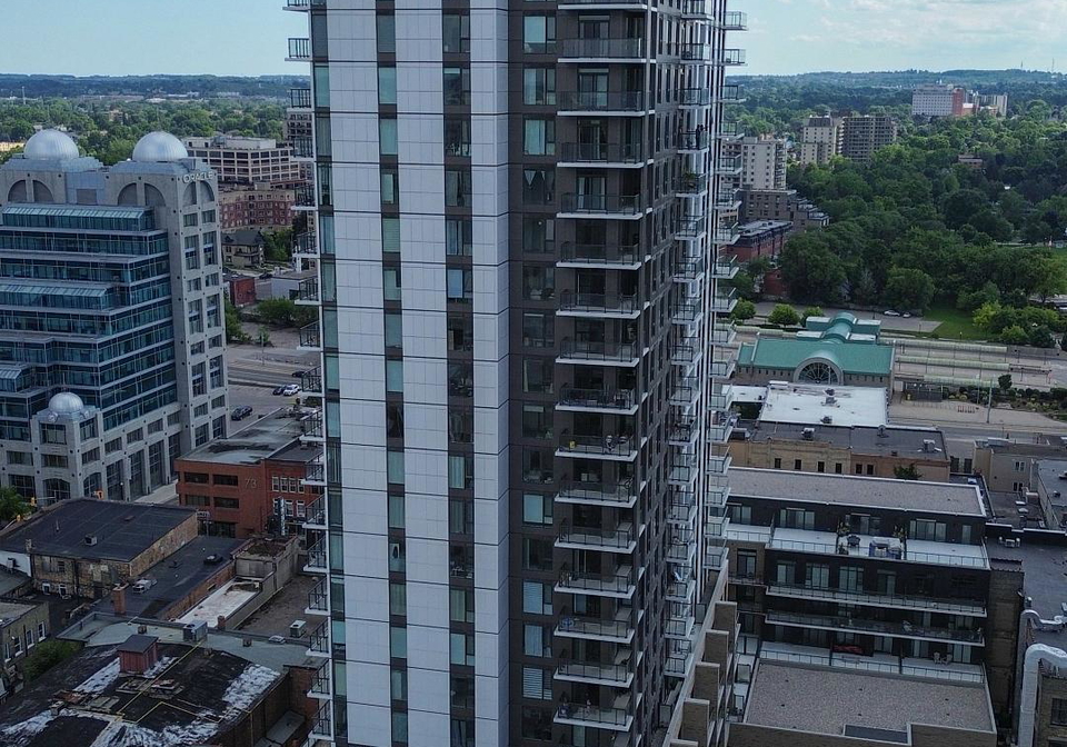 55-duke-street-w-kitchener-ontario-x13528122