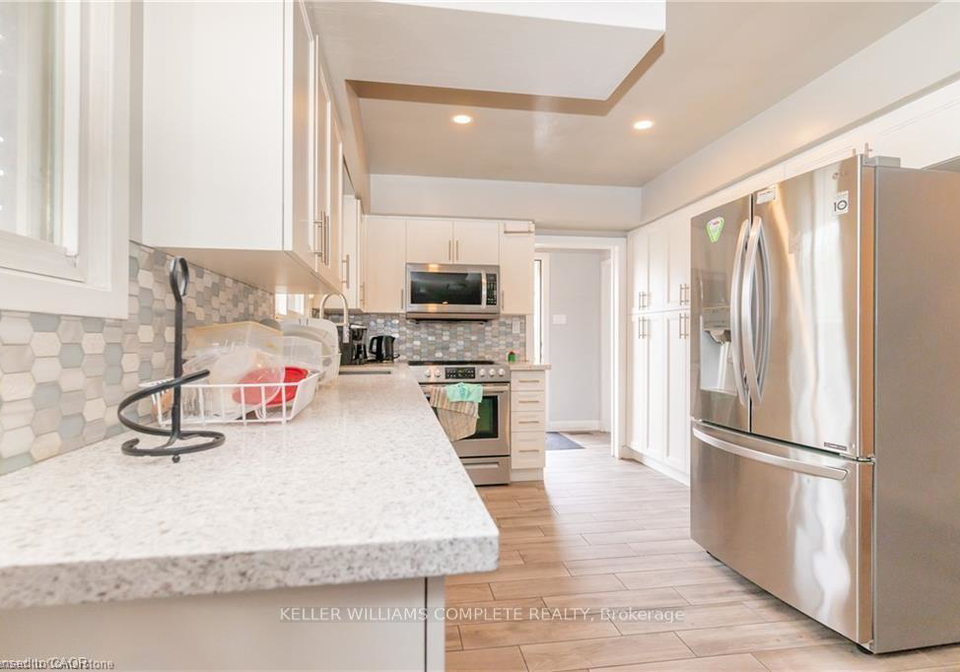 574-upper-sherman-avenue-hamilton-ontario-x13528204