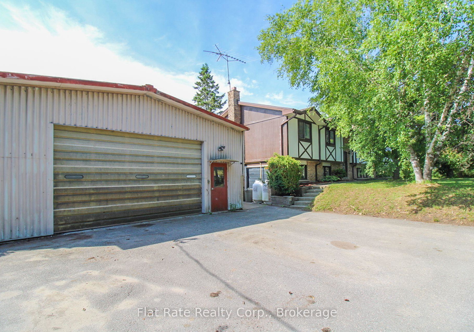 2241-brown-line-cavan-monaghan-ontario-x13528266