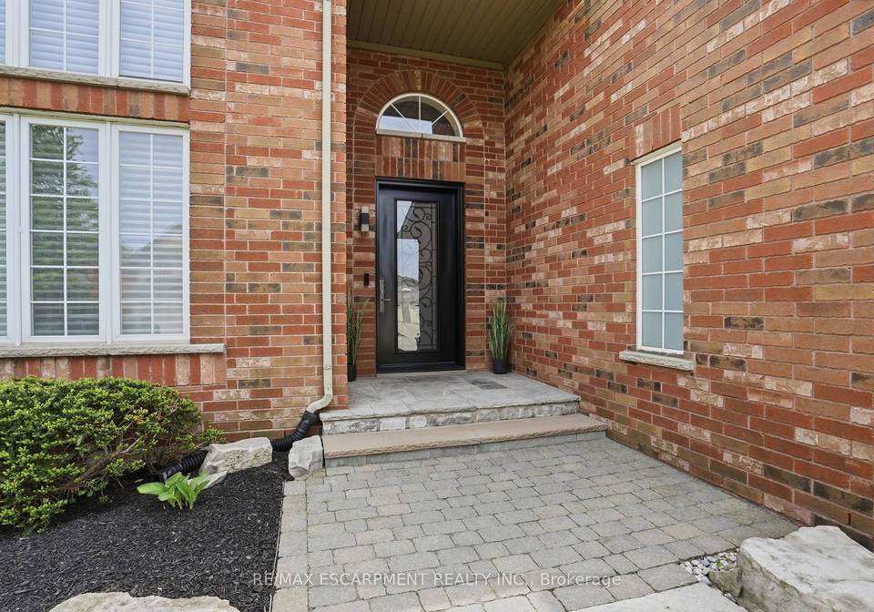156-valmont-street-hamilton-ontario-x13528418