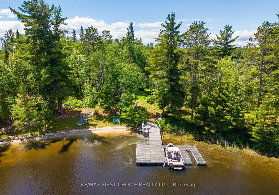 g-1425-ben-island-rainy-lake-rainy-river-remote-area-ontario-x13528532