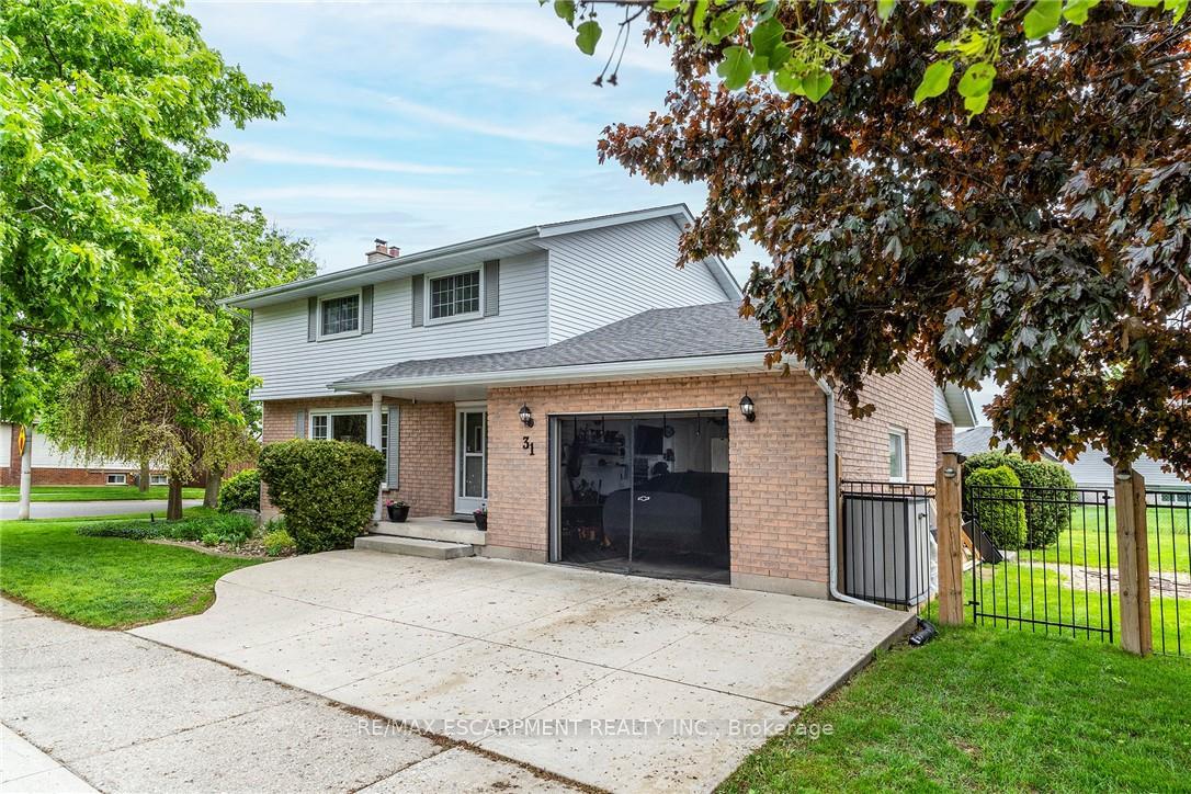 31-blackfriar-lane-brantford-ontario-x13528544