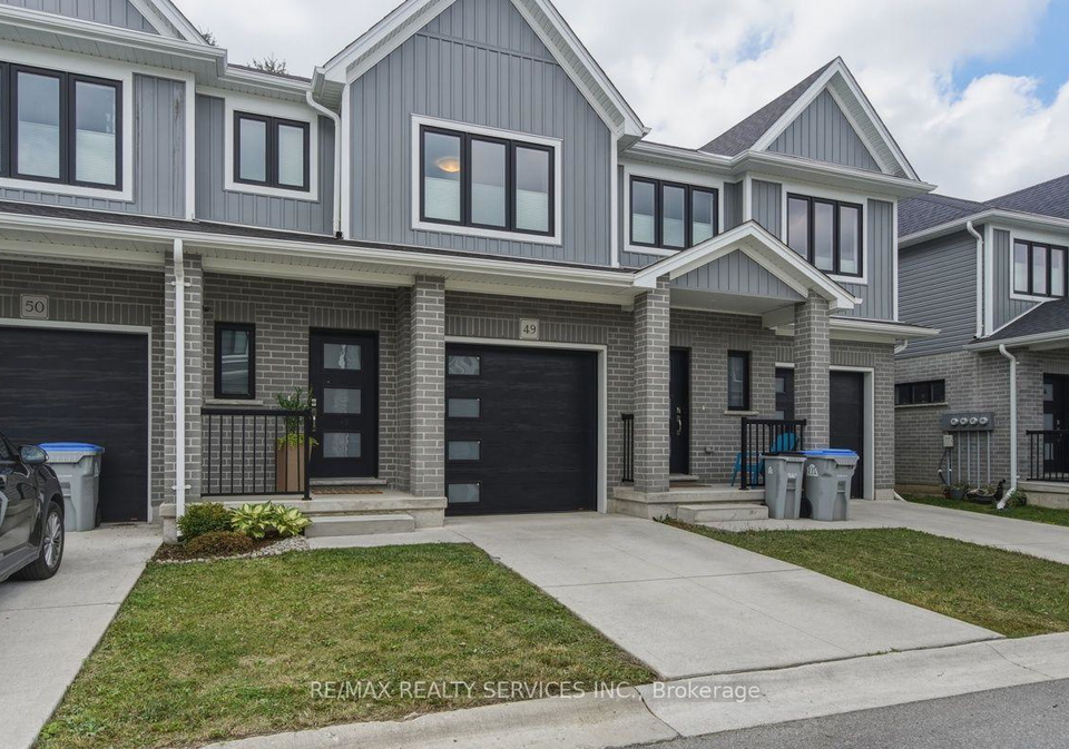 1-miller-drive-lucan-biddulph-ontario-x13528698