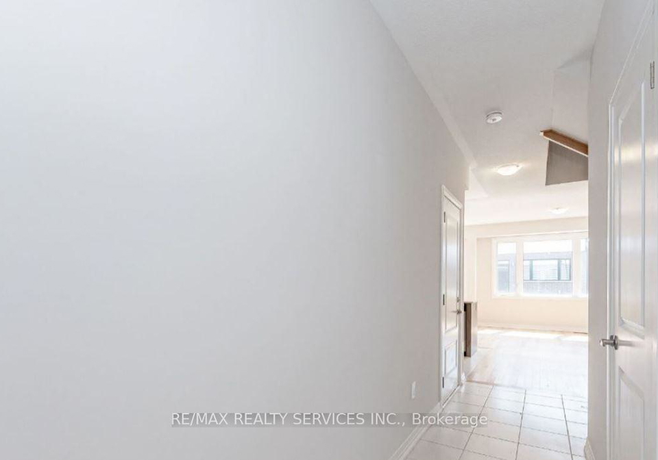 43-freedom-crescent-hamilton-ontario-x13528866