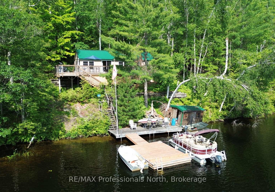 10597-black-lake-wao-minden-hills-ontario-x13529092