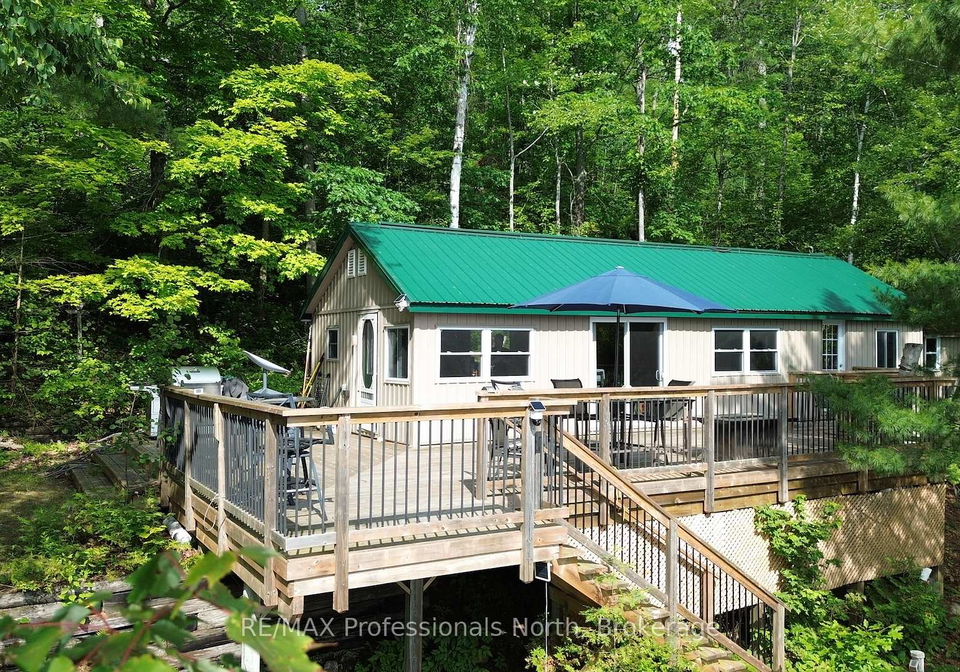 10597-black-lake-wao-minden-hills-ontario-x13529092