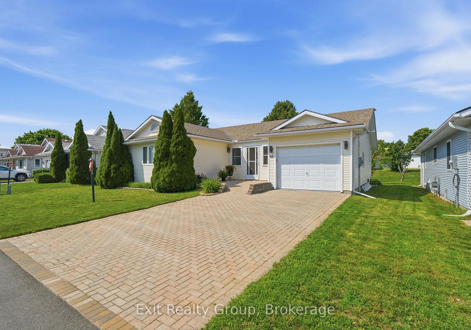 45-heritage-drive-prince-edward-county-ontario-x13529152
