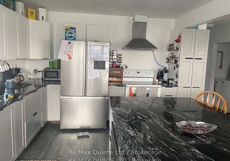 27-first-avenue-quinte-west-ontario-x13529320