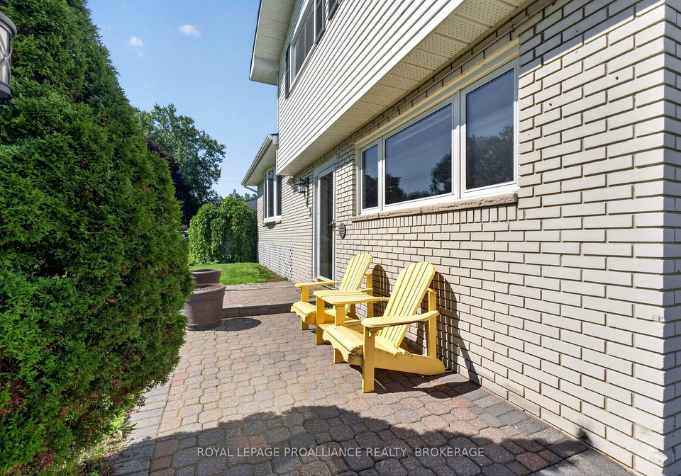 1445-aley-street-kingston-ontario-x13529322