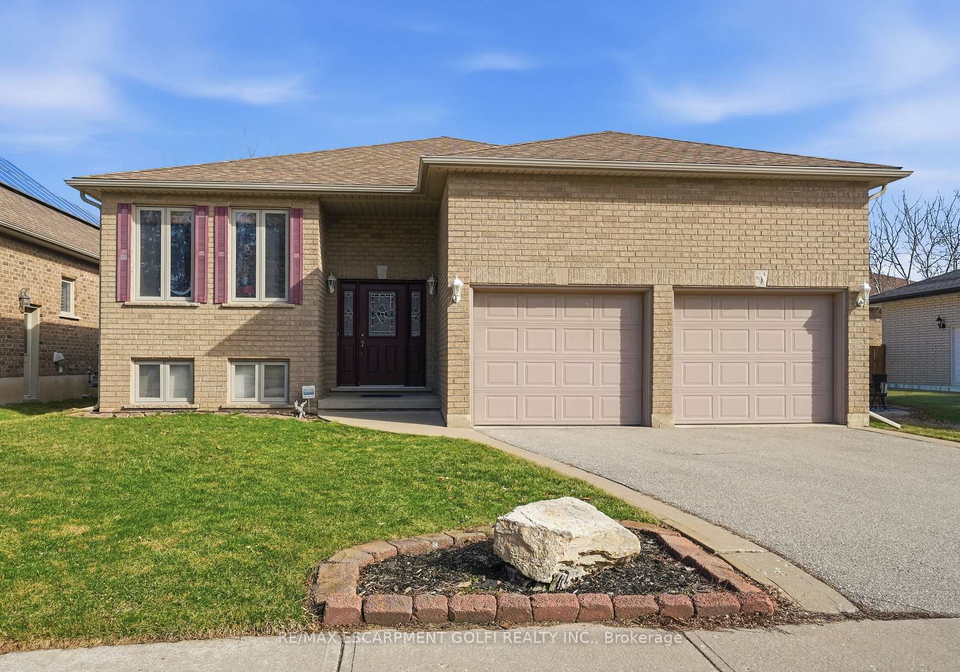 9-pace-avenue-brantford-ontario-x13529594