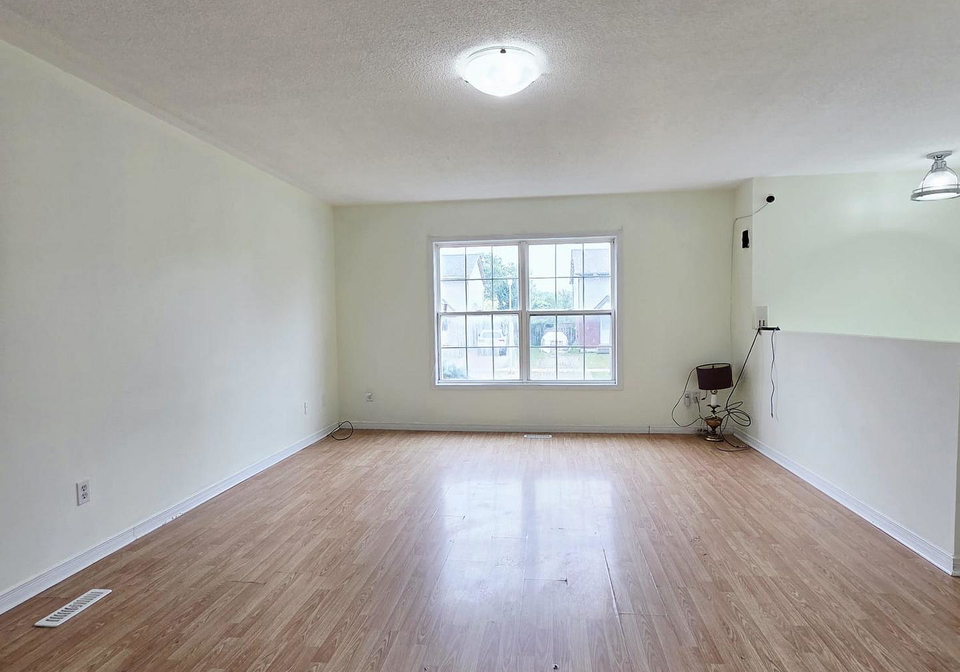 322-fleming-drive-london-east-ontario-x13529624