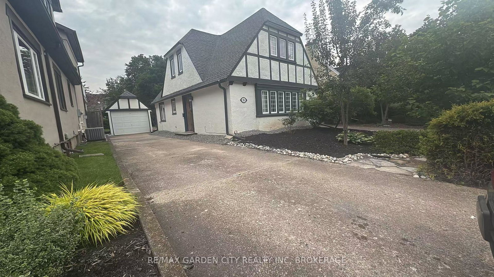 56-south-drive-st-catharines-ontario-x13529910