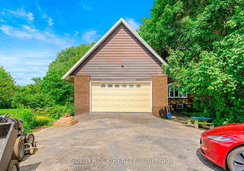 10106-dixie-road-e-elizabethtown-kitley-ontario-x13529940
