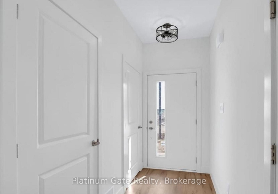 1595-capri-crescent-london-north-ontario-x13529962