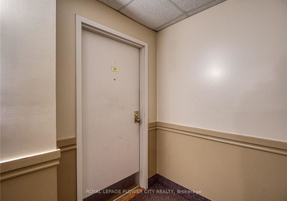 860-commissioners-road-london-south-ontario-x13530006