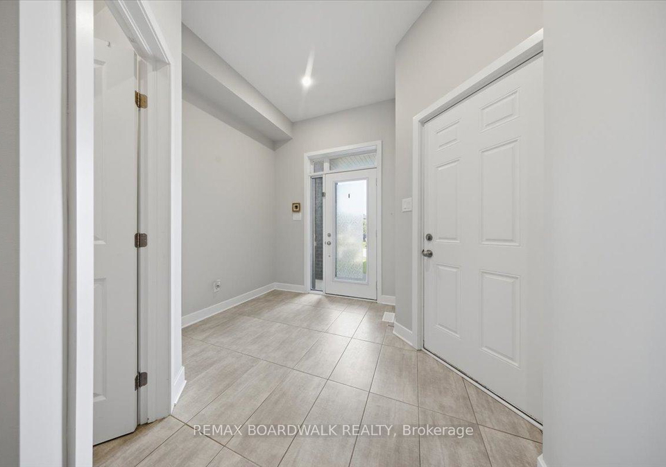 54-thunderbolt-street-kanata-ontario-x13530022