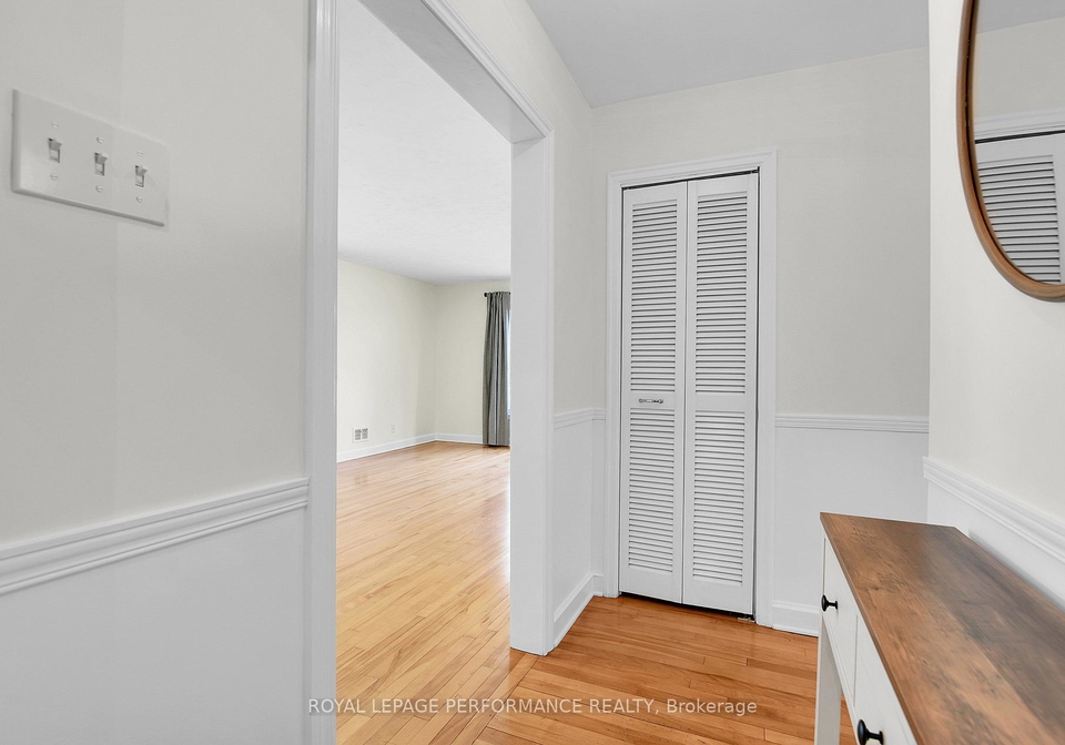 2243-hillary-avenue-ottawa-ontario-x13530104