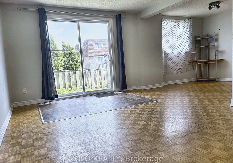 241-ridgepark-private-ottawa-ontario-x13530120