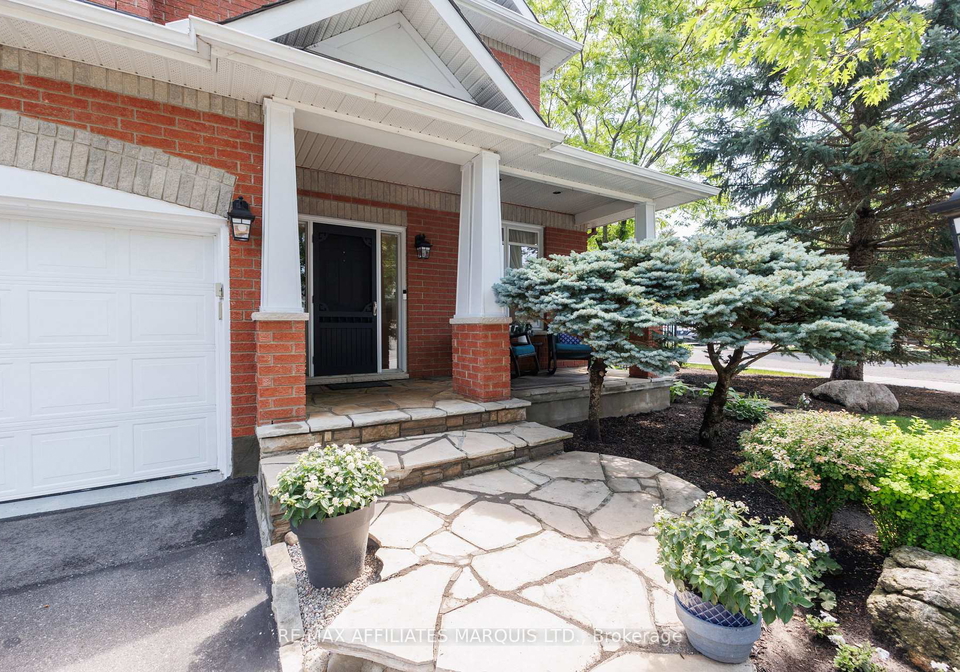11-redbridge-crescent-ottawa-ontario-x13530290