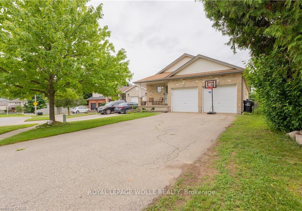 104-kent-street-cambridge-ontario-x13530450