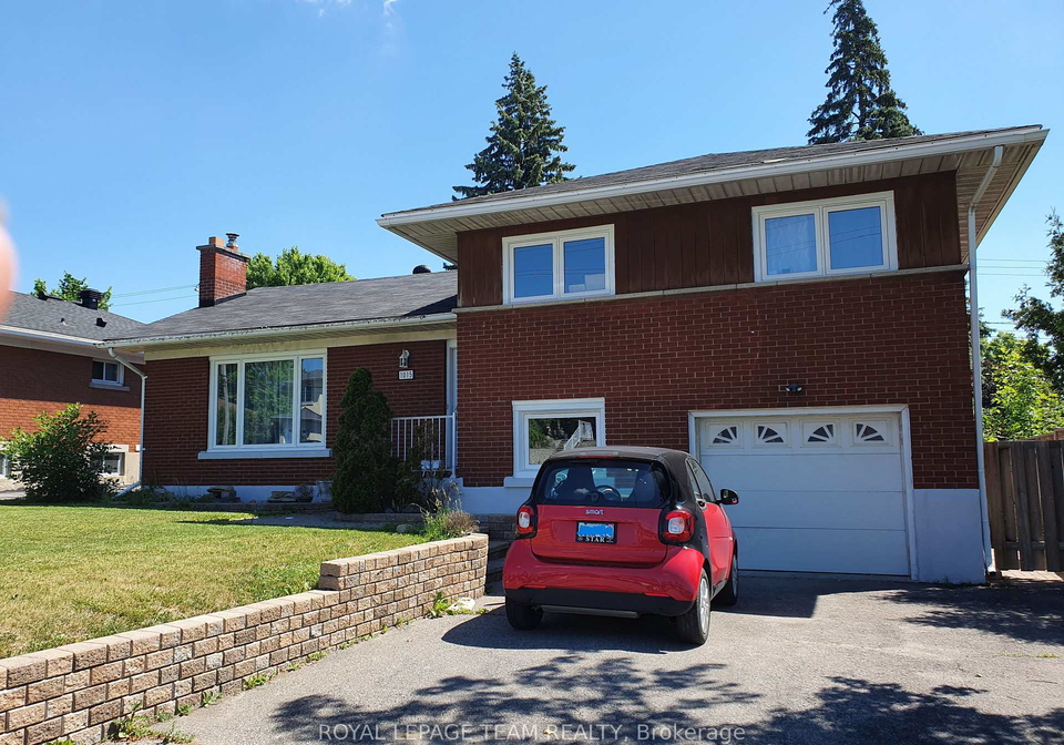 1015-pinecrest-road-ottawa-ontario-x13530704