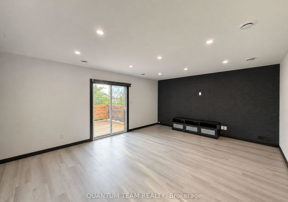 4985-crysler-avenue-niagara-falls-ontario-x13530860
