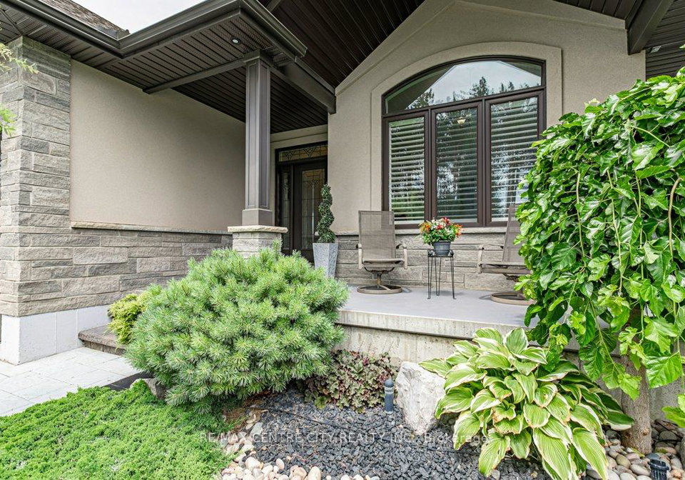 26-elwood-street-strathroy-caradoc-ontario-x13530876