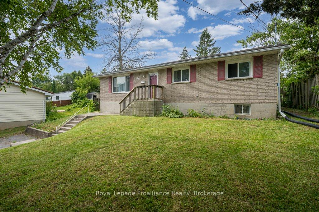 92-wallbridge-crescent-belleville-ontario-x13531072