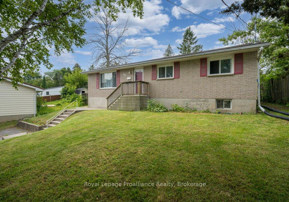 92-wallbridge-crescent-belleville-ontario-x13531072
