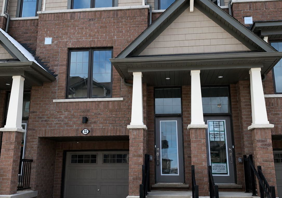 185-bedrock-drive-hamilton-ontario-x13531086