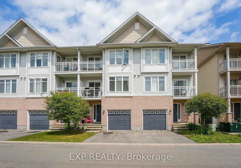 504-barholm-private-ottawa-ontario-x13531142