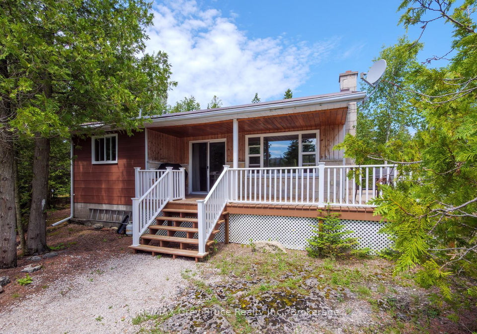 259-bradley-drive-northern-bruce-peninsula-ontario-x13531180
