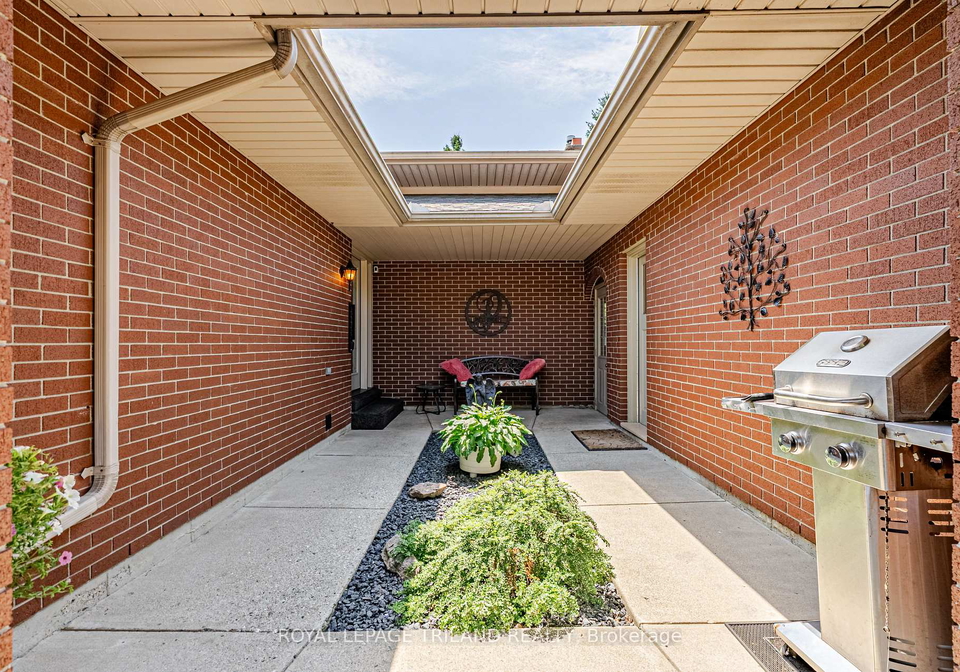 189-huntington-crescent-thames-centre-ontario-x13531608