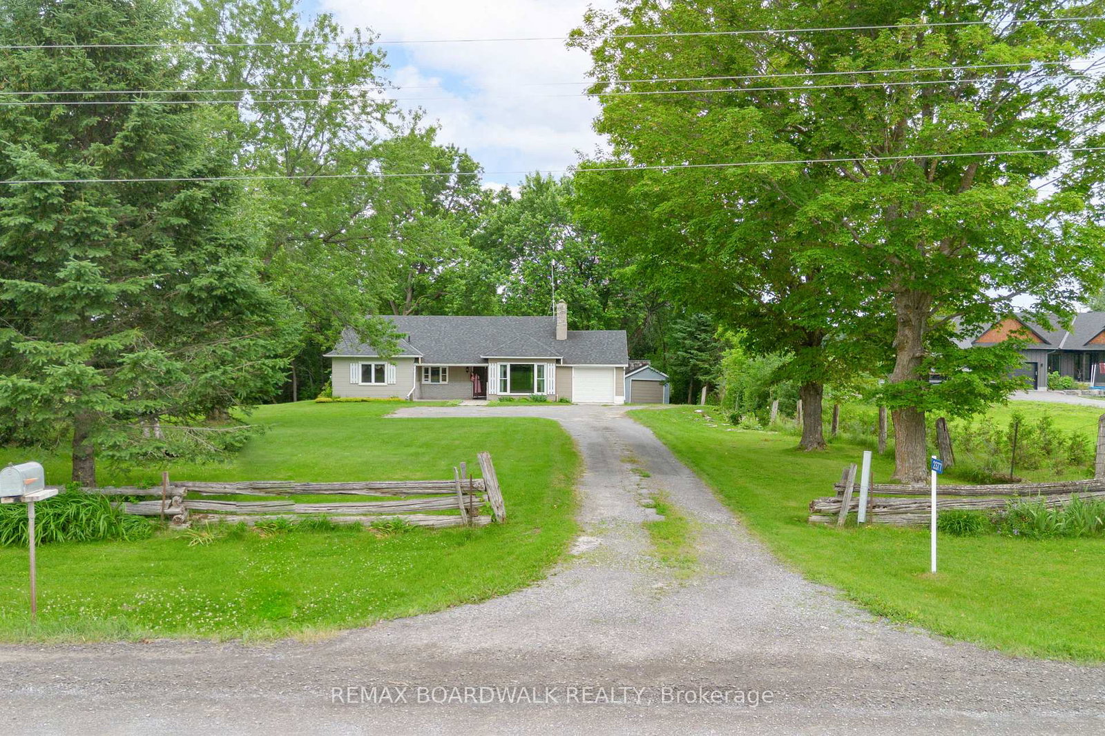 2377-ramsay-conc-7b-road-mississippi-mills-ontario-x13531802