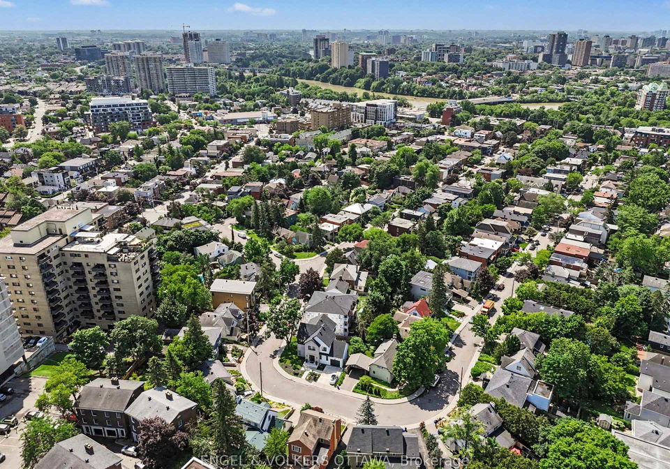 101-ivy-crescent-ottawa-ontario-x13532106