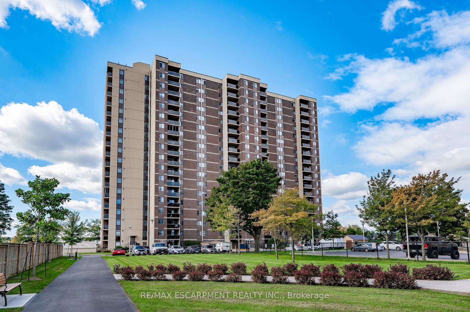 301-frances-avenue-hamilton-ontario-x13532372