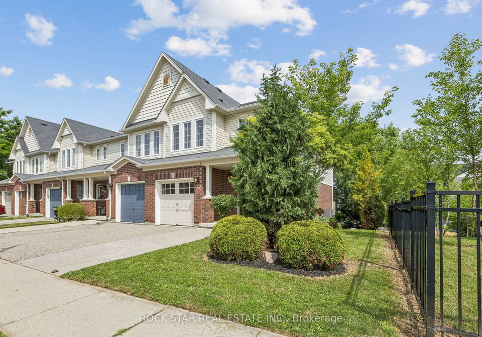 111-bloomington-drive-cambridge-ontario-x13532378