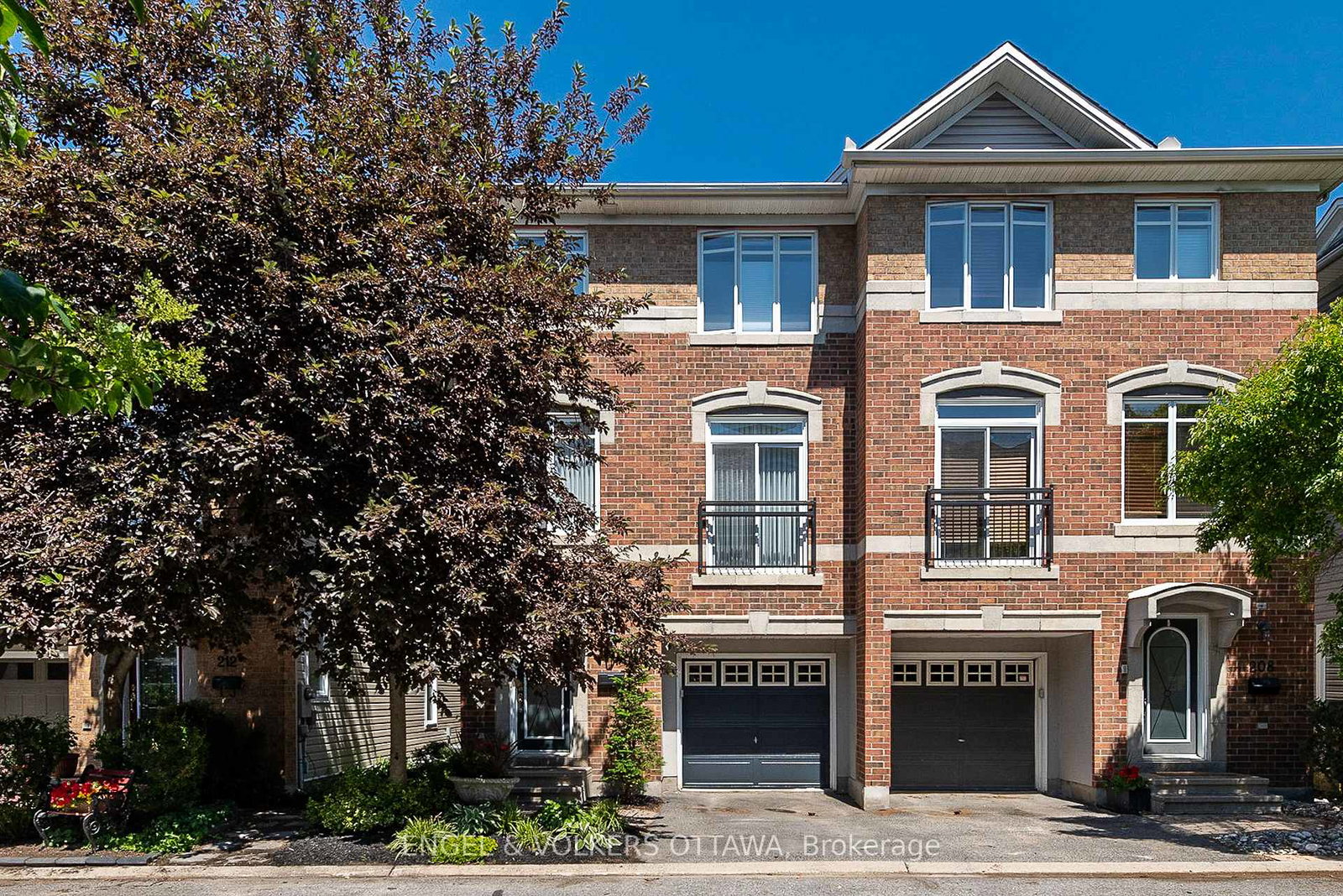 210-west-village-private-ottawa-ontario-x13532500