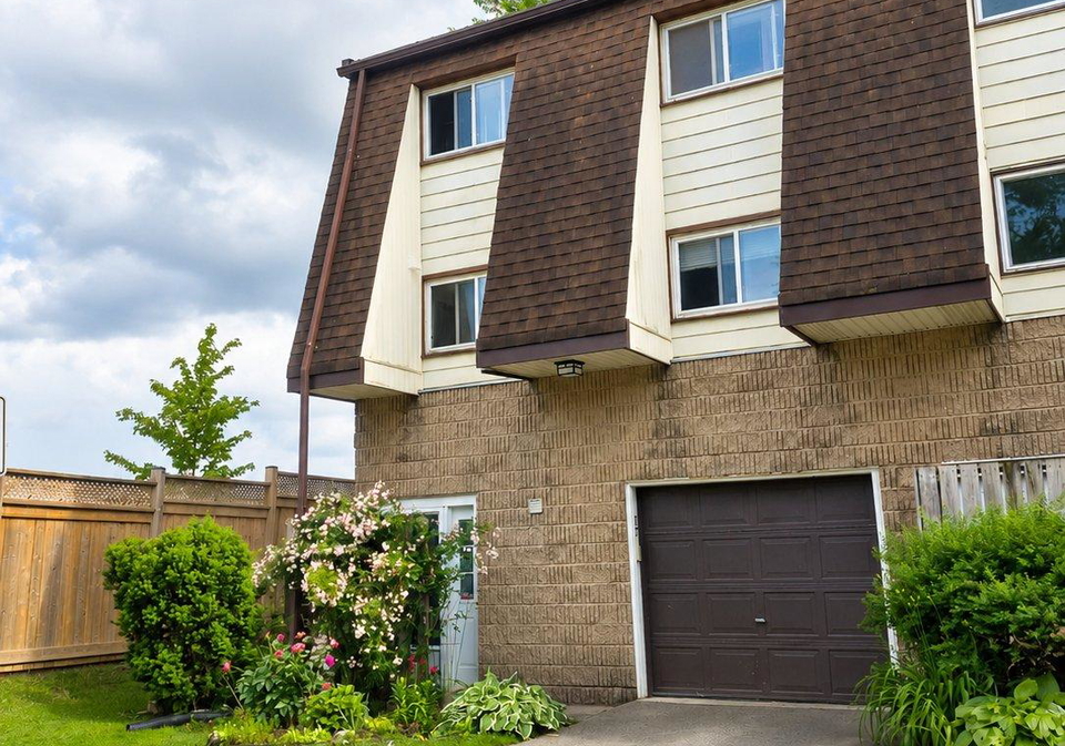 40-fairfax-court-london-north-ontario-x13532640