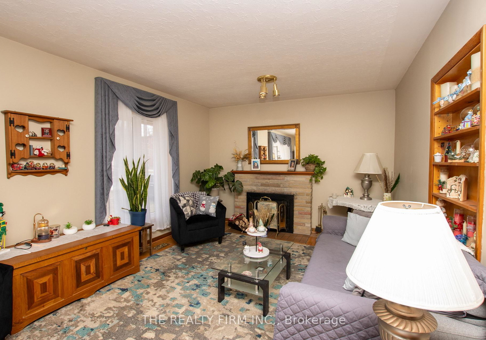 80-princess-street-w-central-huron-ontario-x13532700