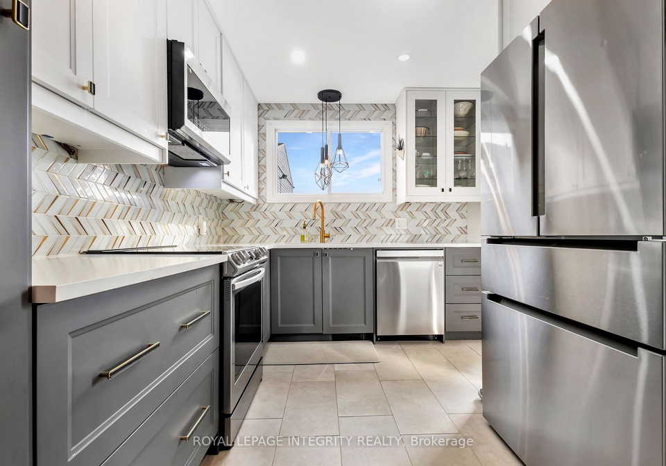11-glencoe-street-ottawa-ontario-x13532754