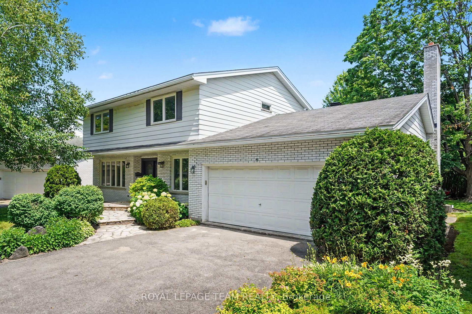907-dresden-crescent-ottawa-ontario-x13532862