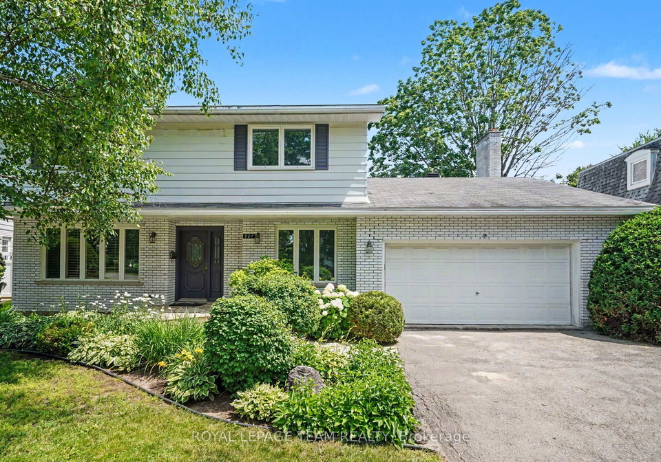 907-dresden-crescent-ottawa-ontario-x13532862