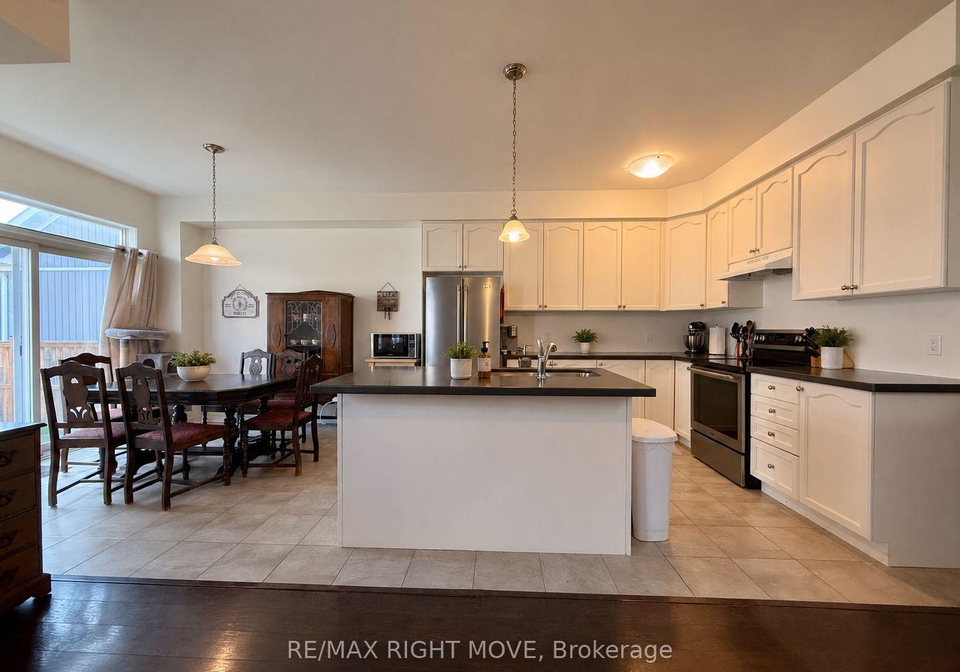 41-primeau-crescent-kawartha-lakes-ontario-x13533006