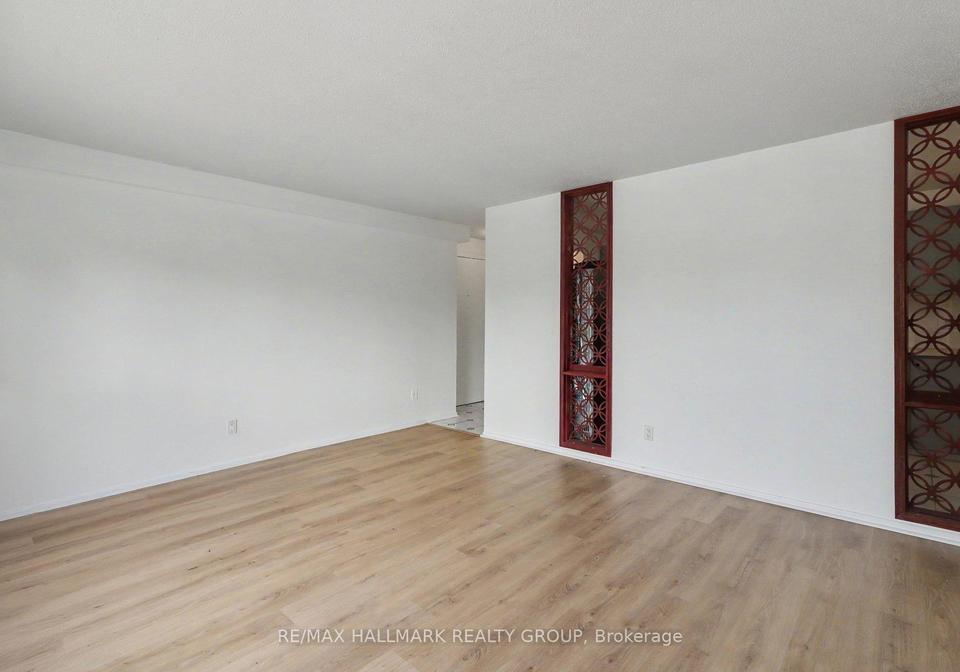 900-elmsmere-road-ottawa-ontario-x13533036