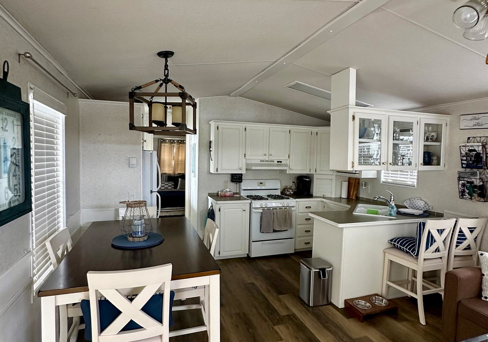 70-bluewater-avenue-norfolk-ontario-x13533198