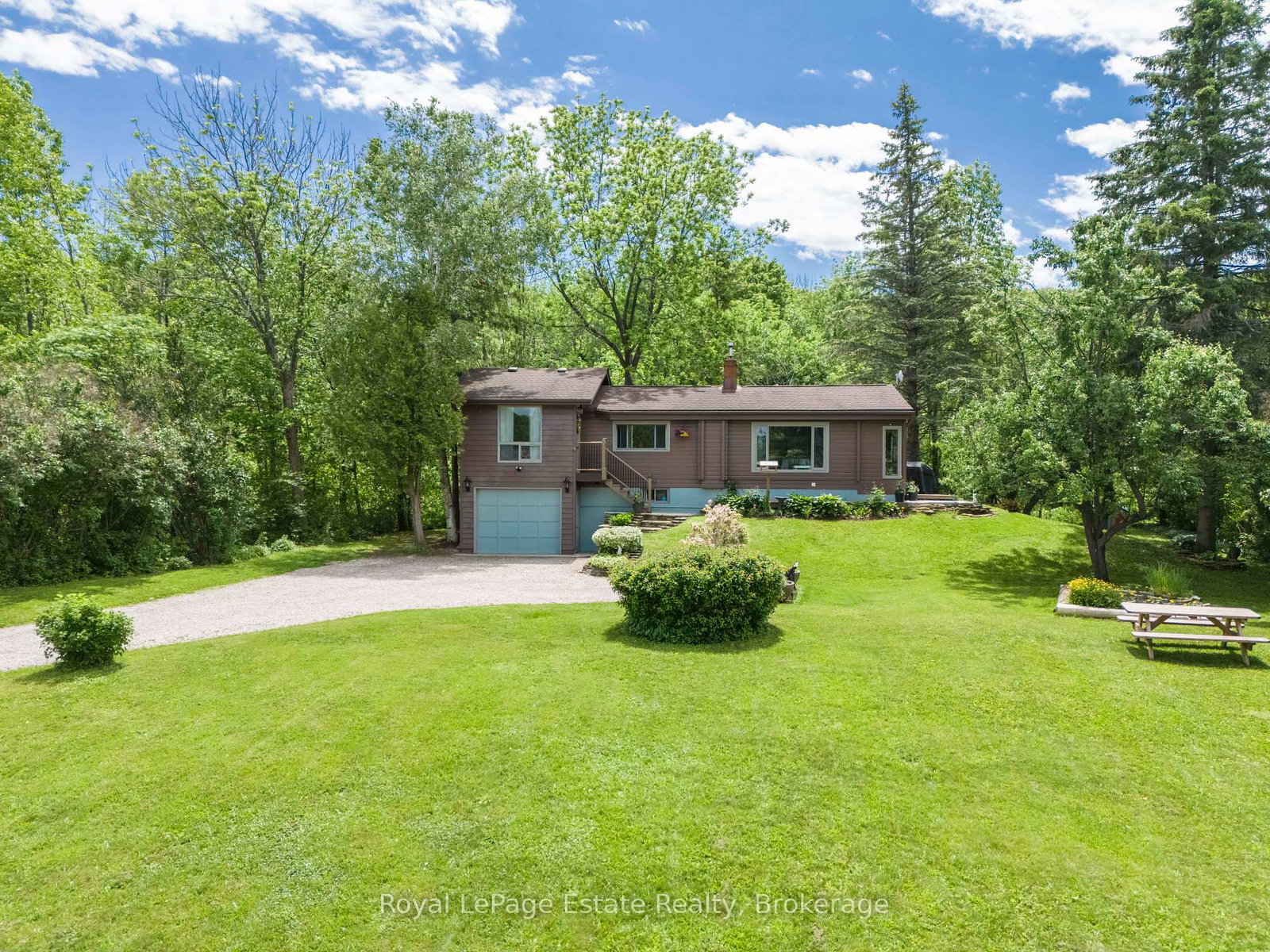 502788-grey-road-1-georgian-bluffs-ontario-x13533244