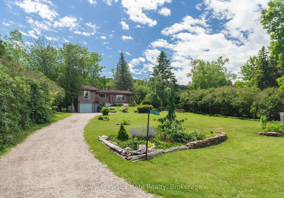 502788-grey-road-1-georgian-bluffs-ontario-x13533244