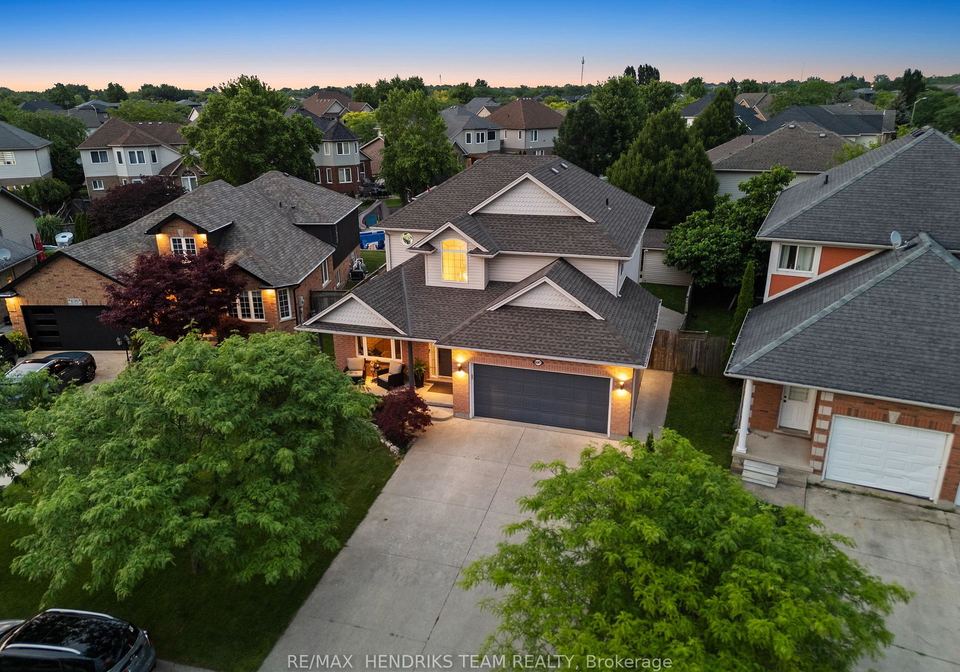 8087-beaver-glen-drive-niagara-falls-ontario-x13533312